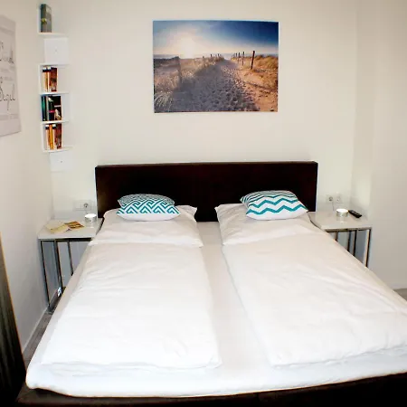 Ferienwohnung Kleine Auszeit Im Sielhuus In Fedderwardersiel Apartment