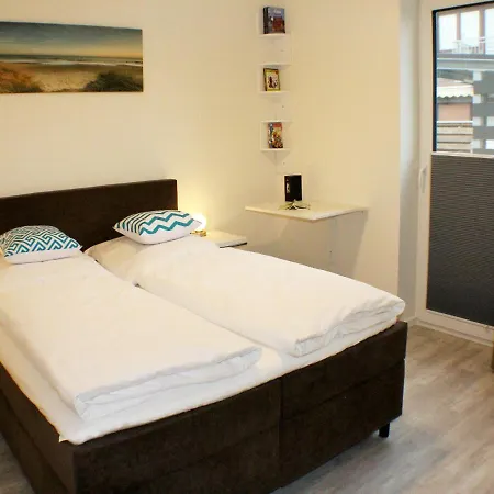 Apartment Ferienwohnung Kleine Auszeit Im Sielhuus In Fedderwardersiel