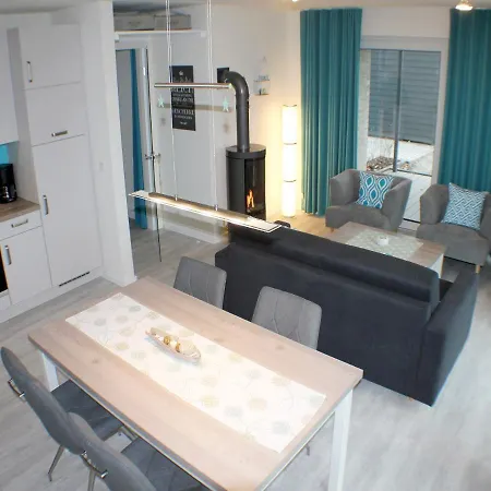 Ferienwohnung Kleine Auszeit Im Sielhuus In Fedderwardersiel Apartment *