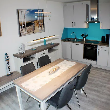 Apartment Ferienwohnung Kleine Auszeit Im Sielhuus In Fedderwardersiel Butjadingen
